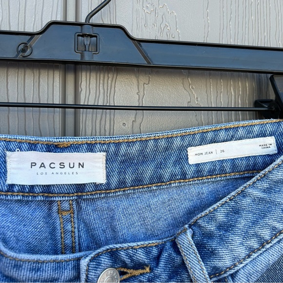 Pacsun Mom Jean Shorts 26 High Rise Distressed Blue Cotton Women’s - Picture 3 of 13